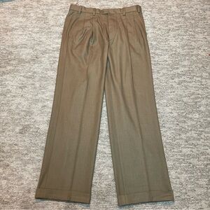 Van Heusen Flex Waist Men’s Size 34x32 Brown Pleated Dress Pants Stretch Classic
